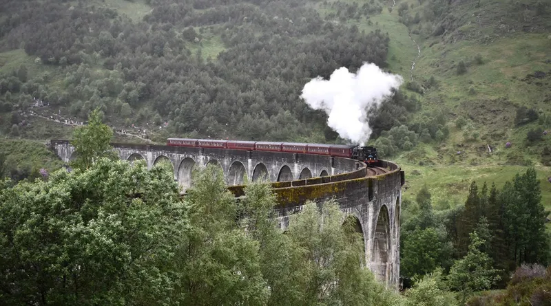 Edinburgh Glenfinnan Viaduct Day Trip: Best-Value Guide